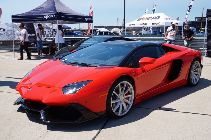 Lamborghini Aventador